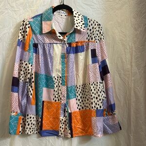 Women’s button up blouse